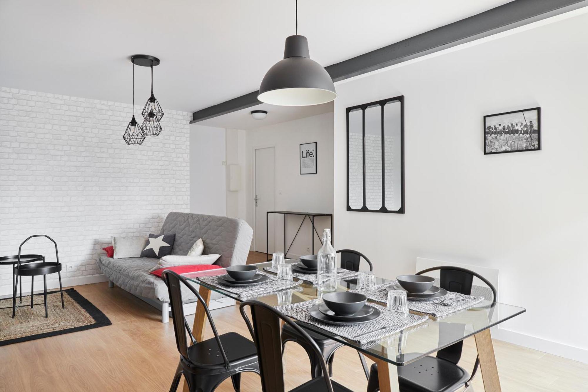 Apartment New-york New-york : Fibre Wifi/linge/parking *