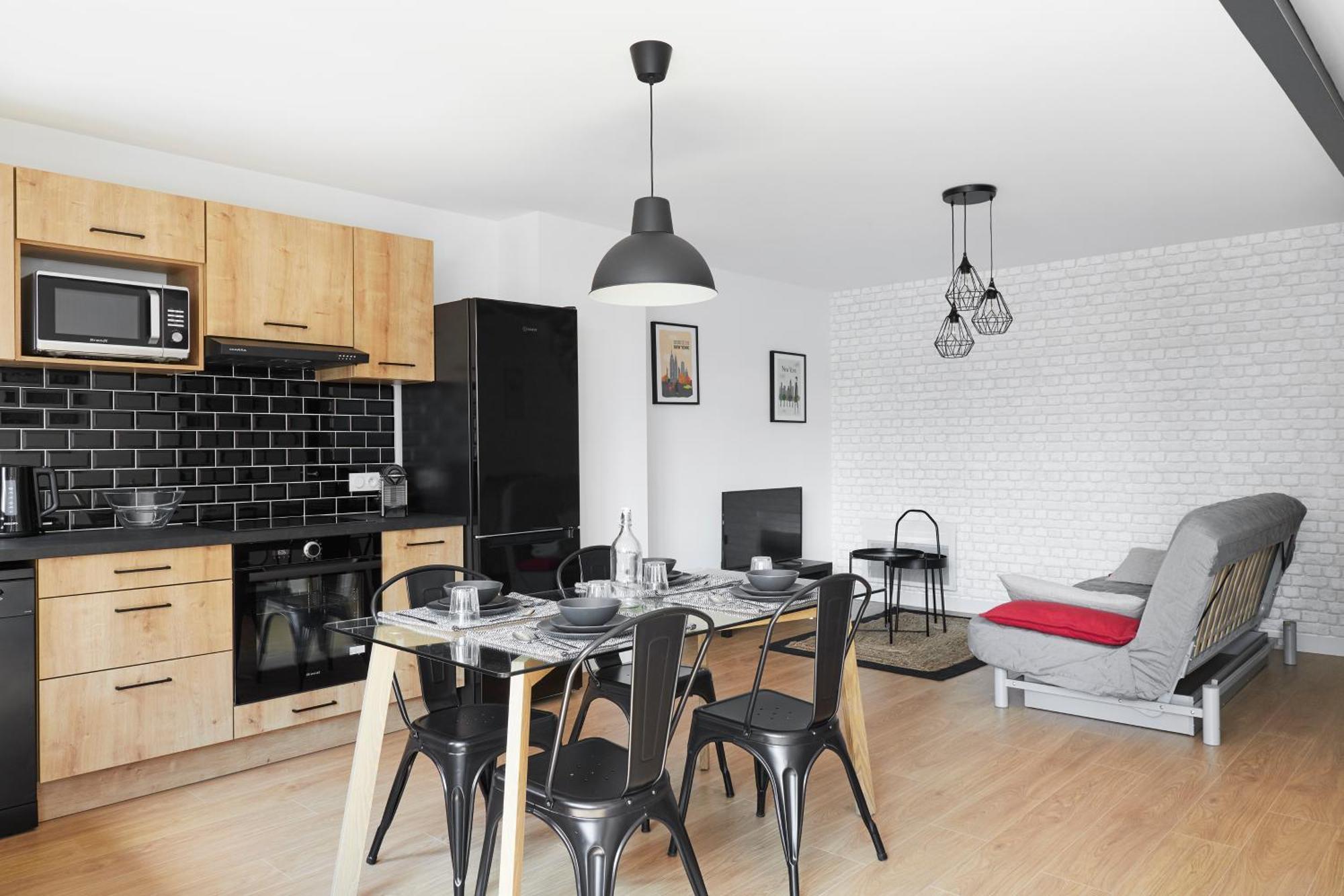 Apartment New-york New-york : Fibre Wifi/linge/parking Châteaubriant